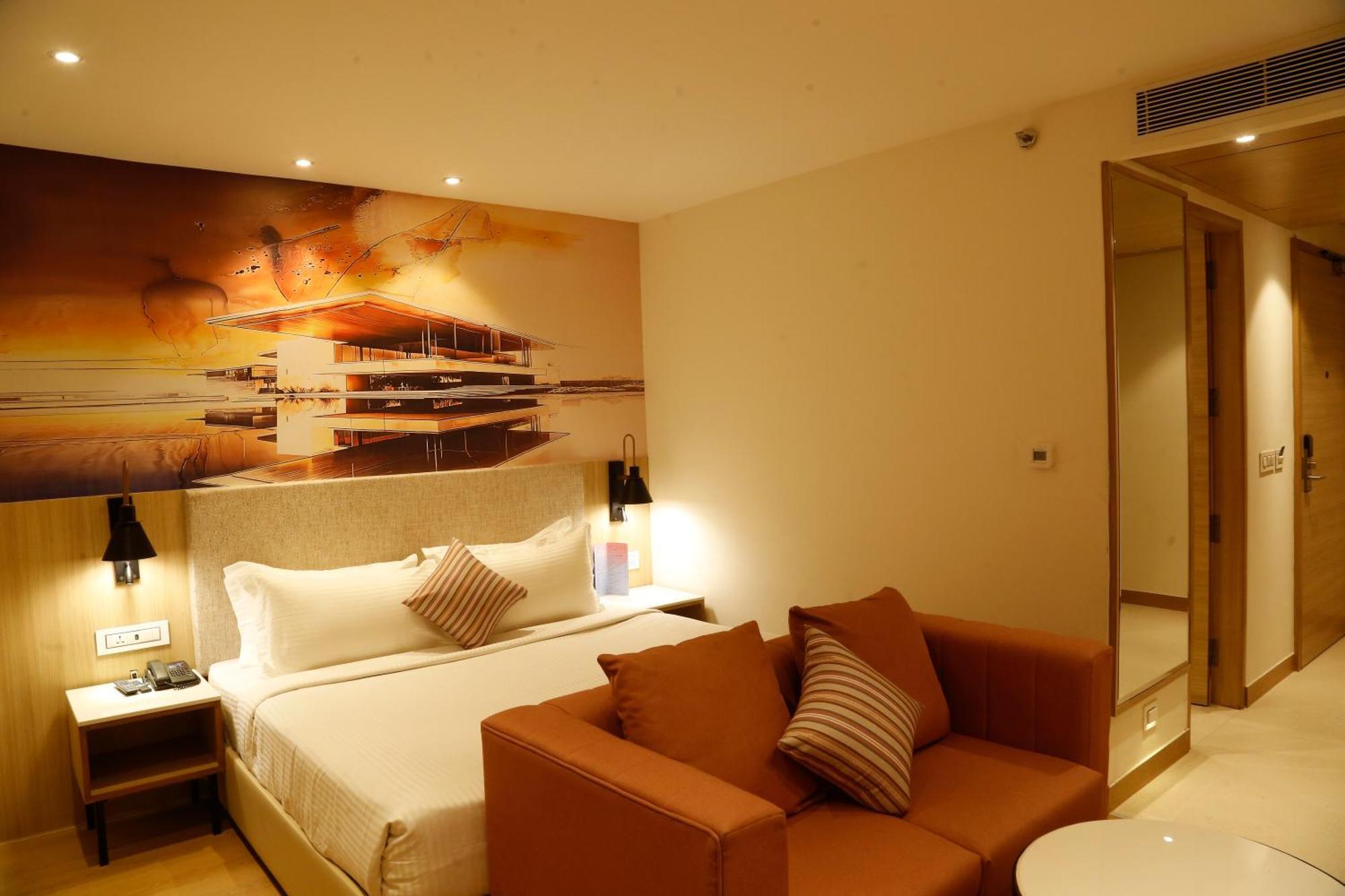 Tulip Inn Zirakpur Εξωτερικό φωτογραφία